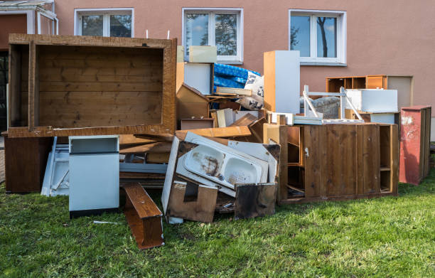 Trusted Kings Park West, VA Junk Removal Experts